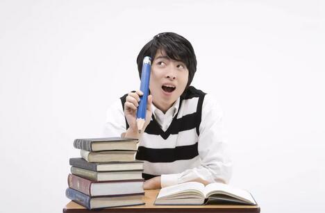 日語中出現(xiàn)「ら抜き言葉」的現(xiàn)象是什么原因?